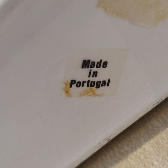 Oval Ceramic Hand Painted Strawberry Vines Bowl Planter - Picture 6 of 8